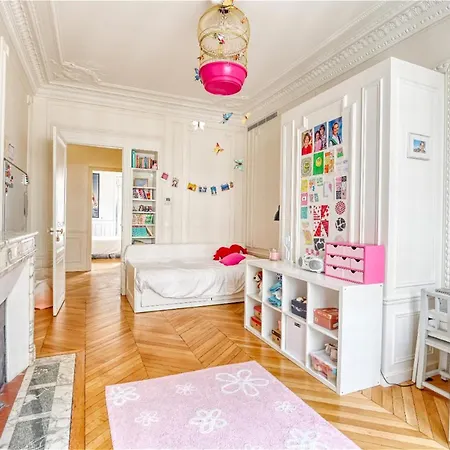 Apartment Lumineux Et Moderne Arc De Triomphe By Weekome Paris